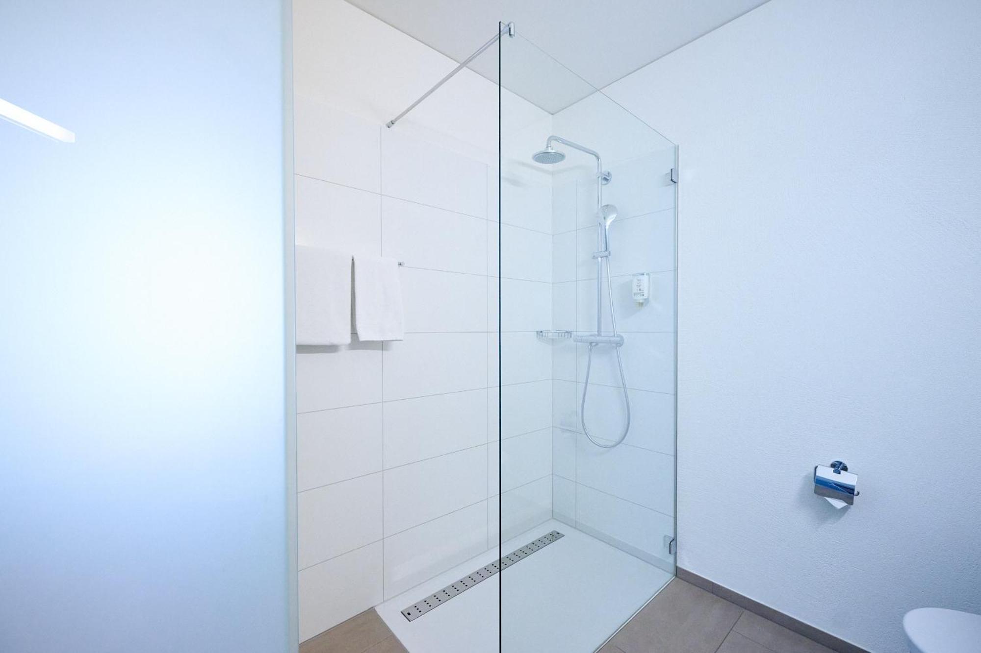 Hotel Am Kreisel Self-check-in By Smart Lachen